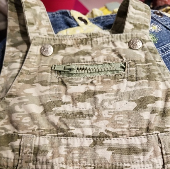 Awesome camouflage overalls - Picture 3 of 6